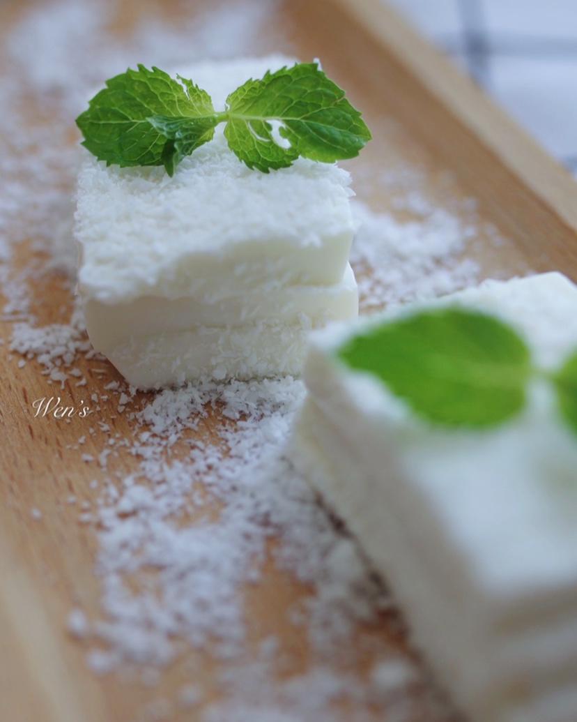 椰奶冻糕~牛奶小方~