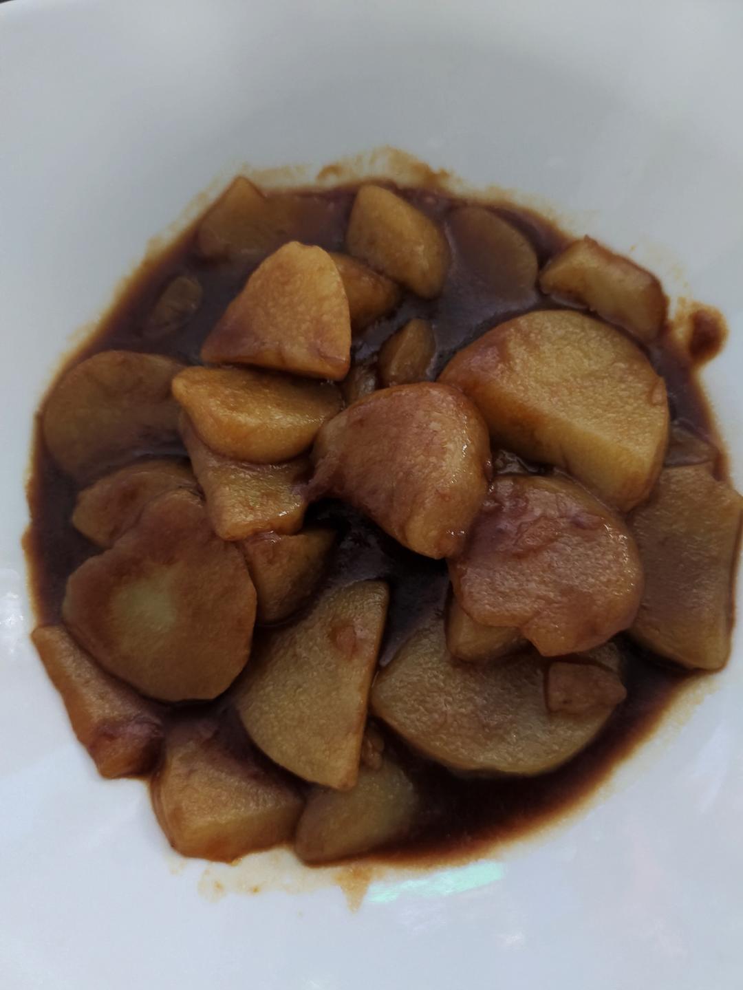 🔥巨下饭，软糯入味！比肉还好吃的红烧土豆