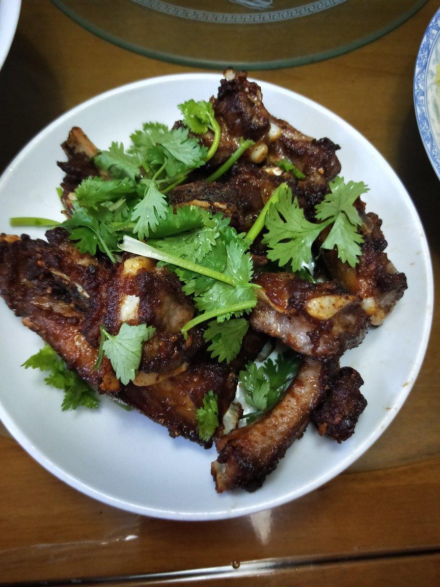 老丁的私房菜-蒜香排骨