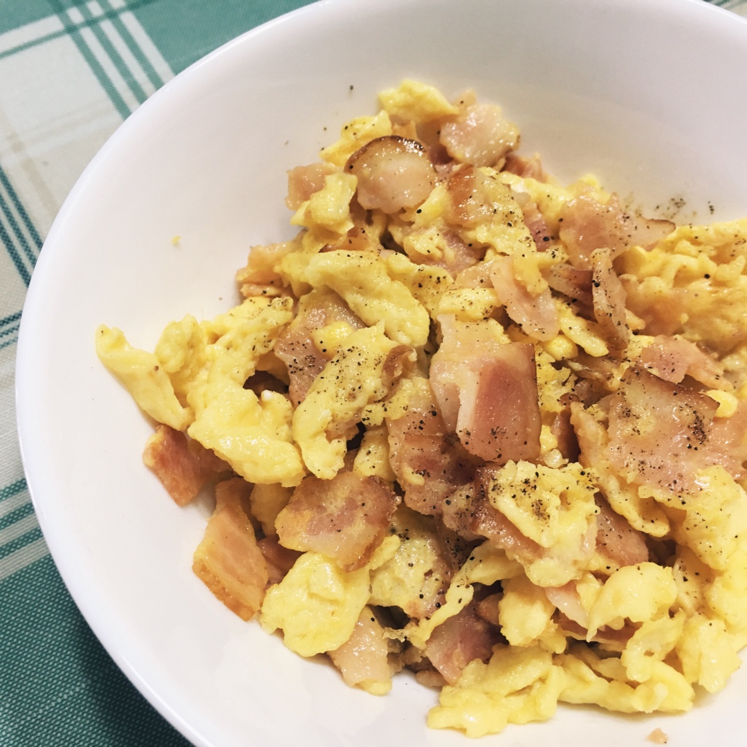中中儿做的培根炒蛋