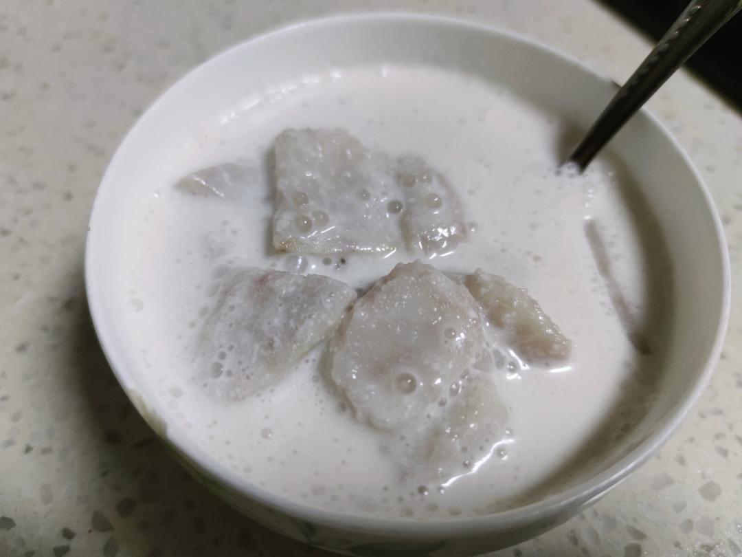 椰香香芋西米露