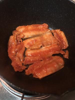 快手韩式烤肉焖面的做法 步骤2