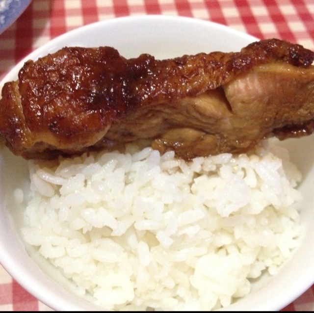 鶏照り焼き丼（日式照烧鸡块盖饭）