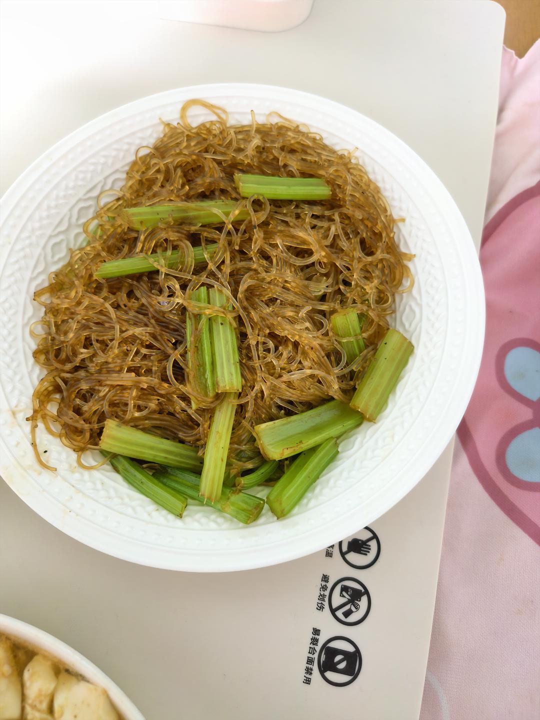 复刻餐厅88一份的海皇粉丝煲，简单又好吃！