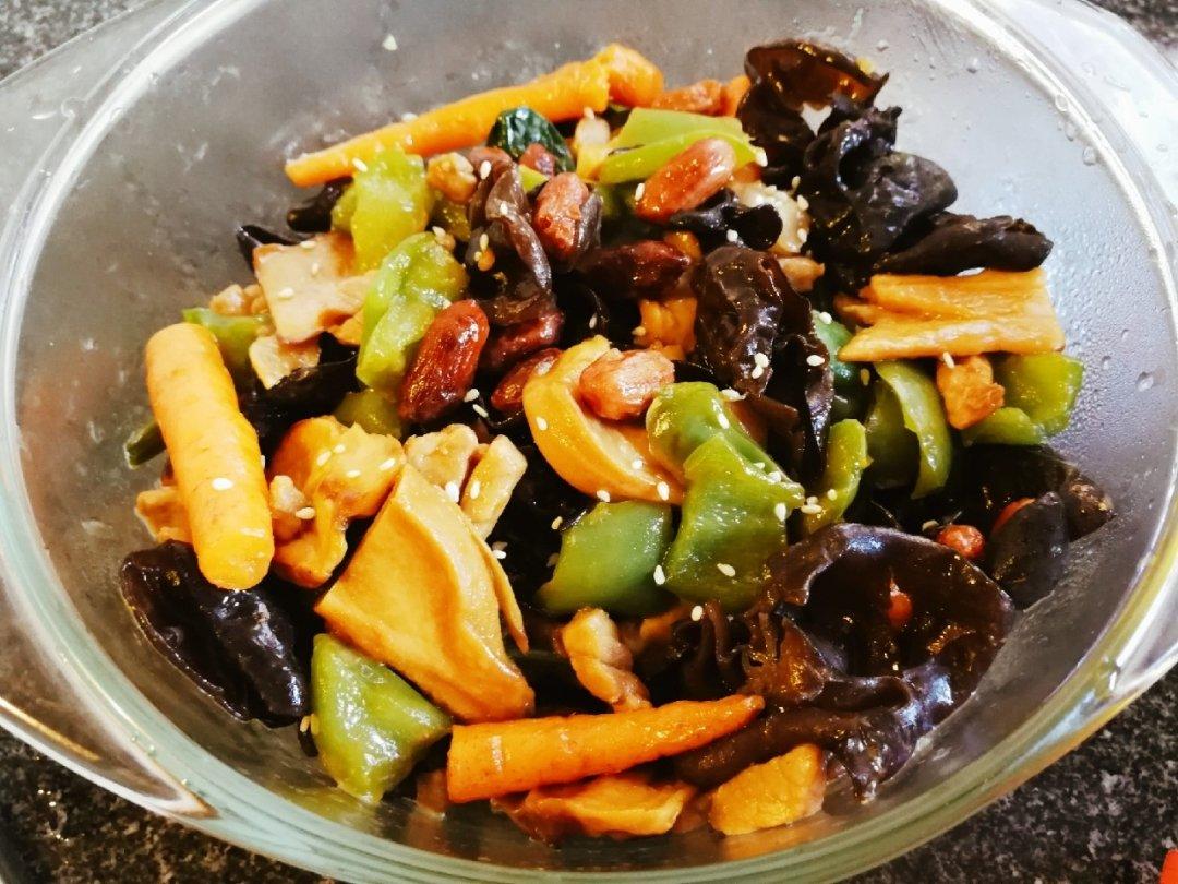 蚝油豆豉香煎杏鲍菇青椒肉丝（最好吃的杏鲍菇做法）