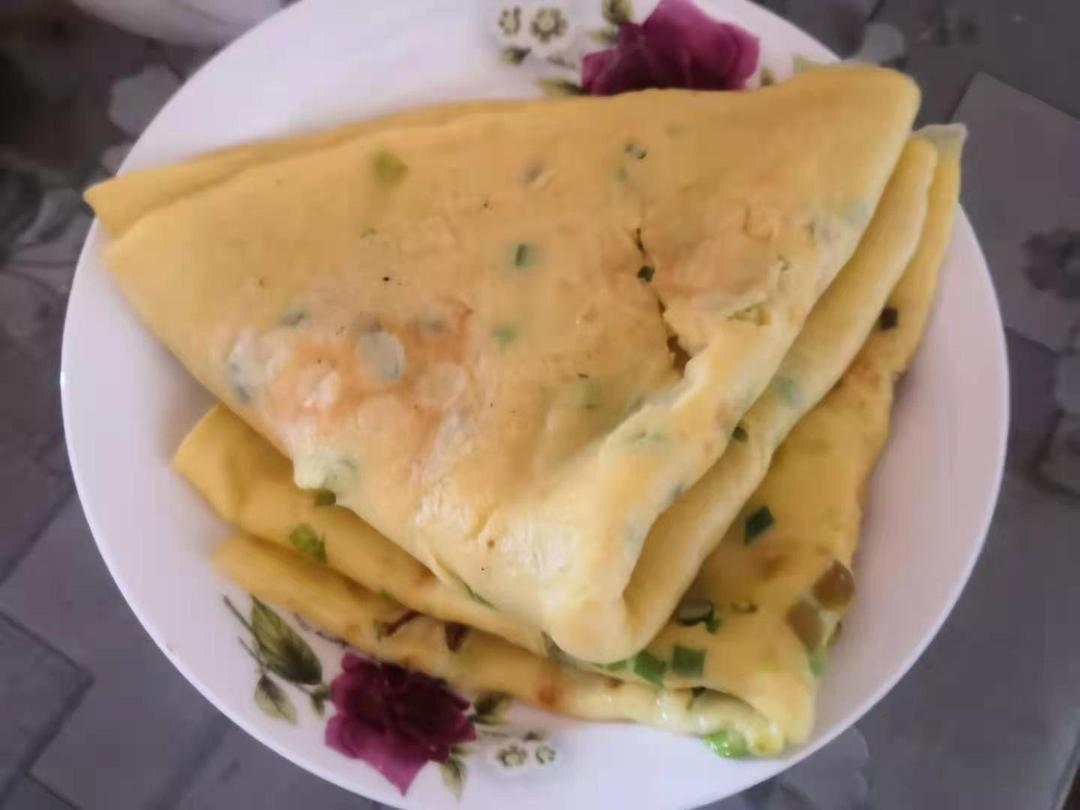 家常葱花鸡蛋饼 快手早餐 上班族必备 营养又健康 附细节视频详解