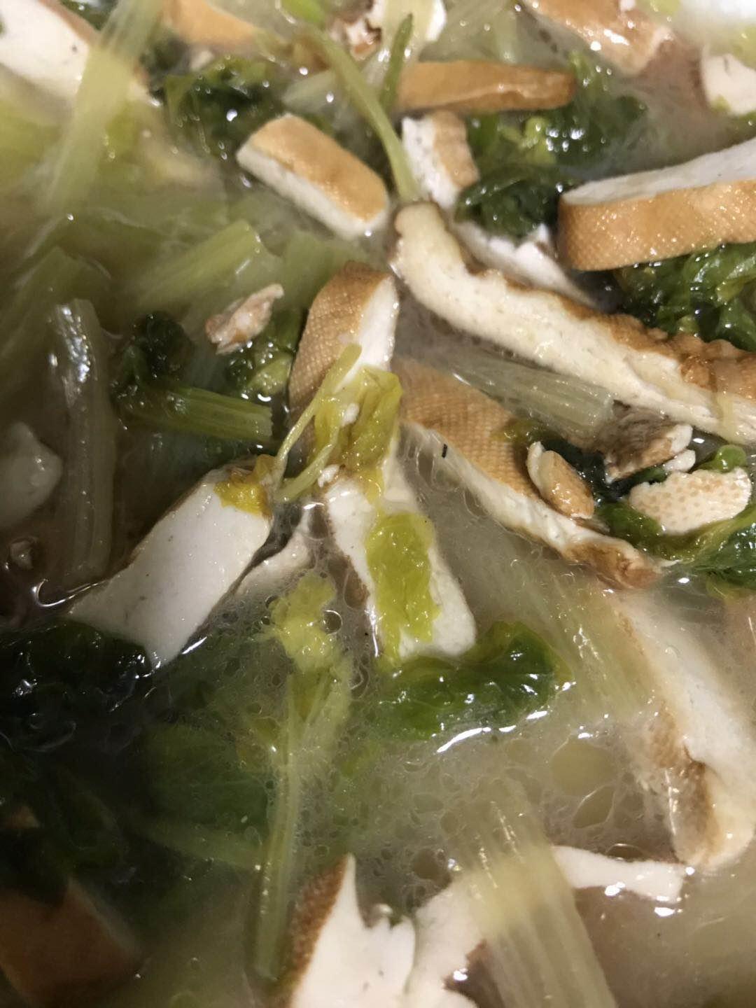 芹菜豆腐干炒肉丝