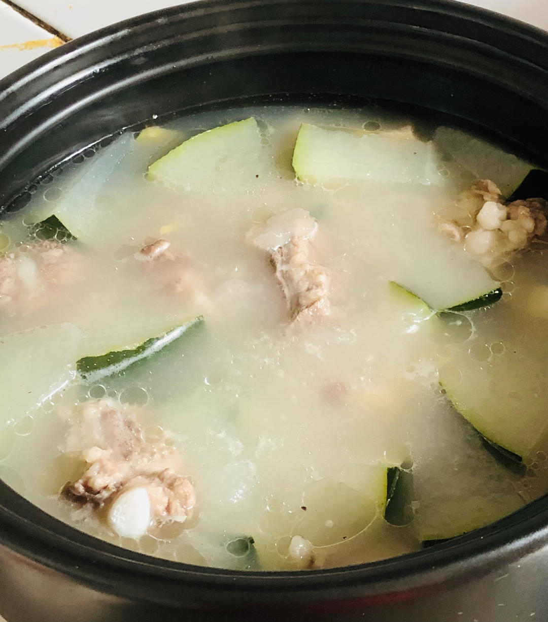 冬瓜四神汤（健脾、祛湿、清热）