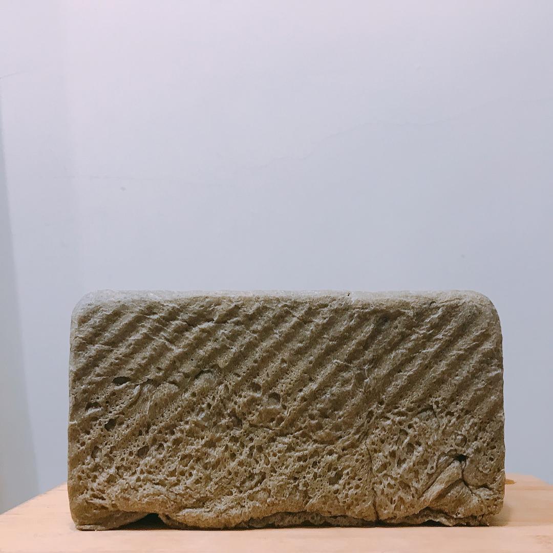 黑芝麻酱吐司