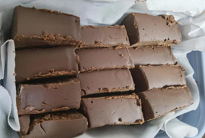 小嶋老师的生巧克力