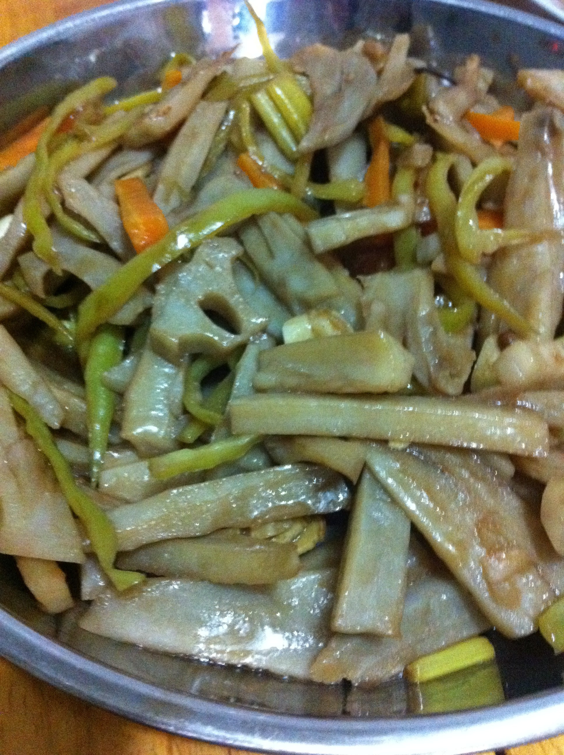 酸辣藕条