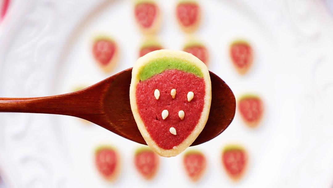 🍓一口一个小可爱❗️草莓多多曲奇饼干