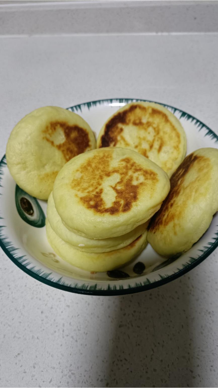 牛奶鸡蛋山药饼，适合孩子吃