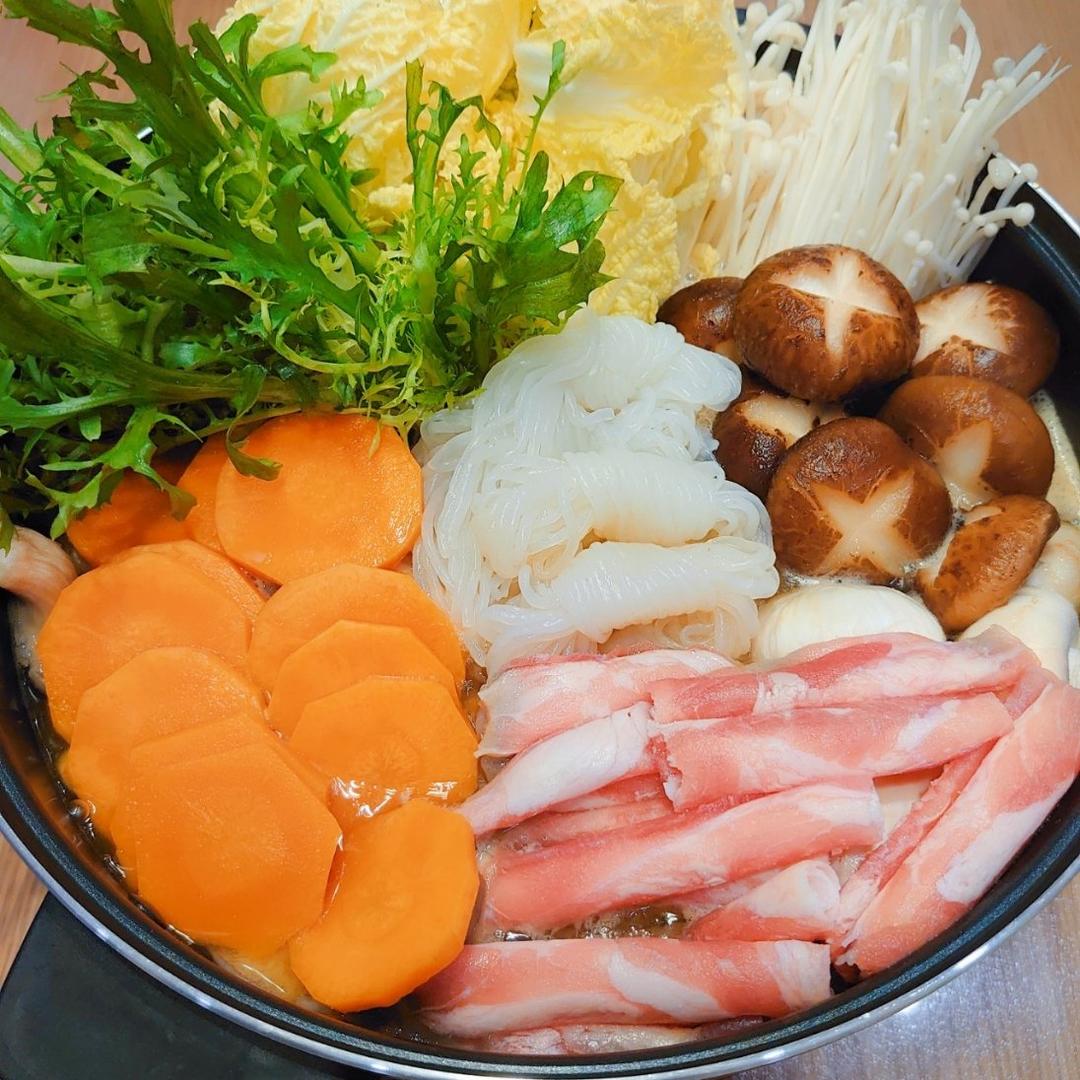 寿喜烧（日式牛肉火锅）