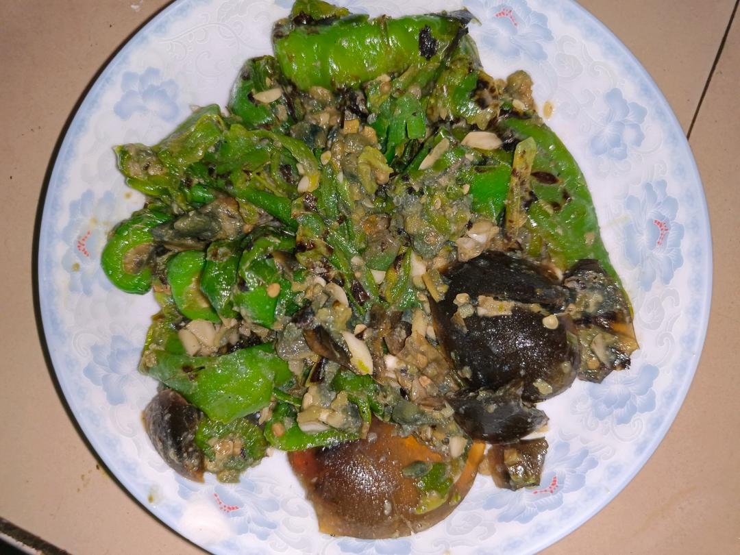 擂椒皮蛋