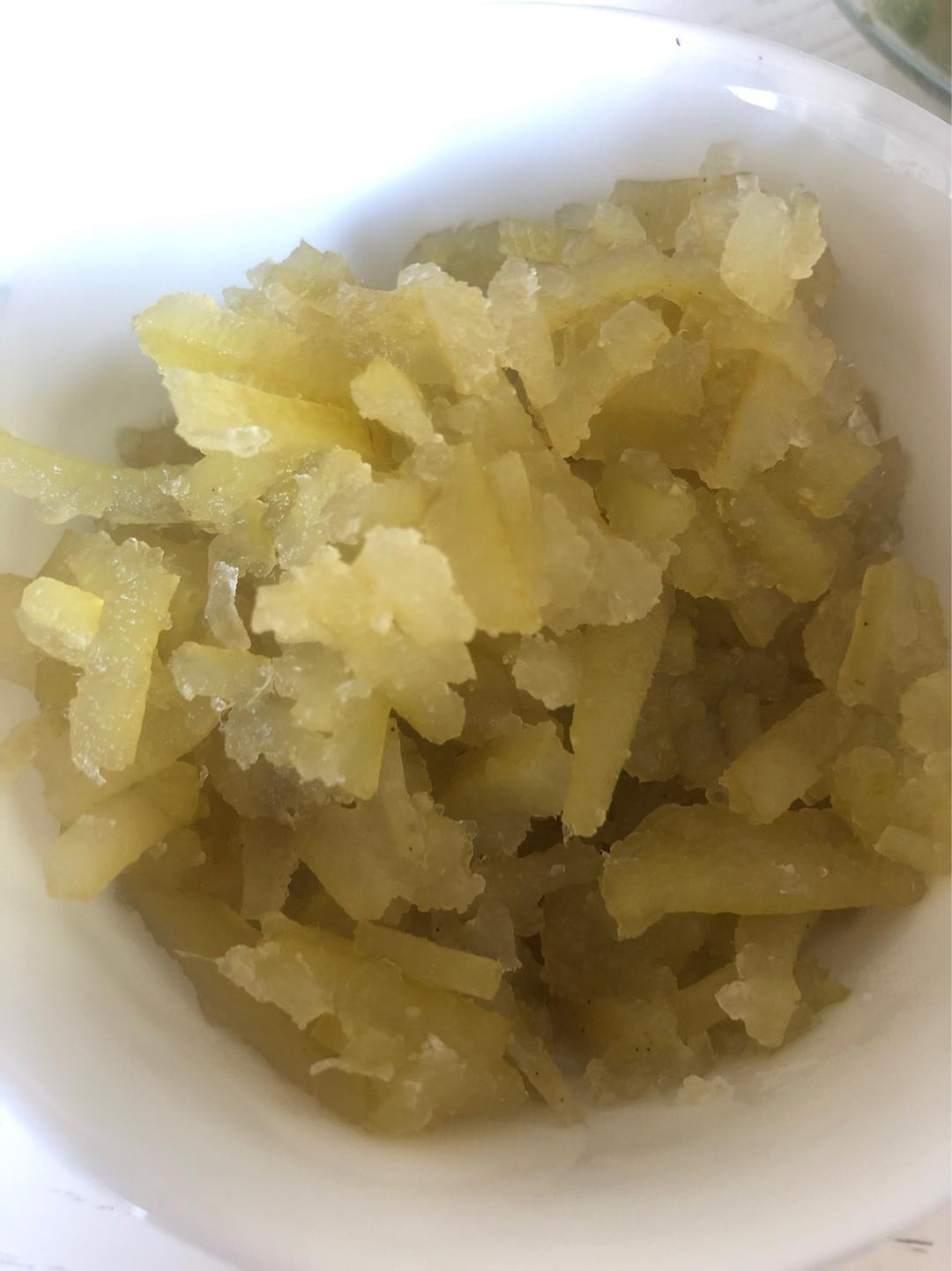 糖渍西柚皮－－橙皮，柚子，桔子一类都可以噢