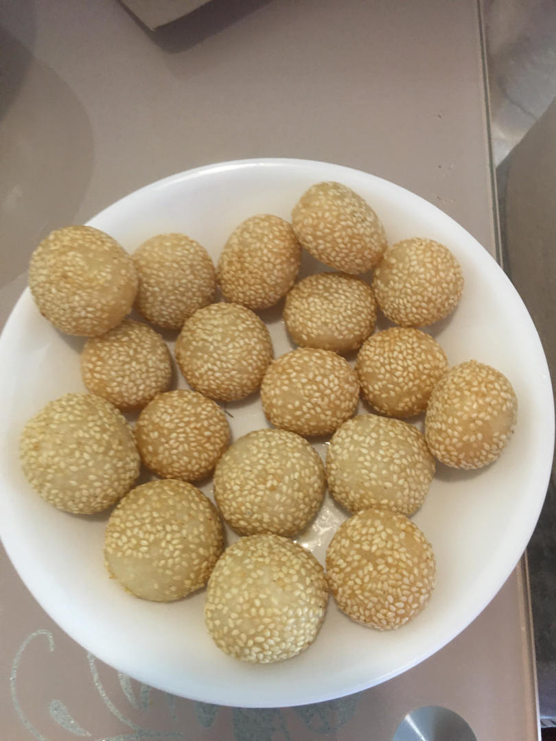 空心芝麻球