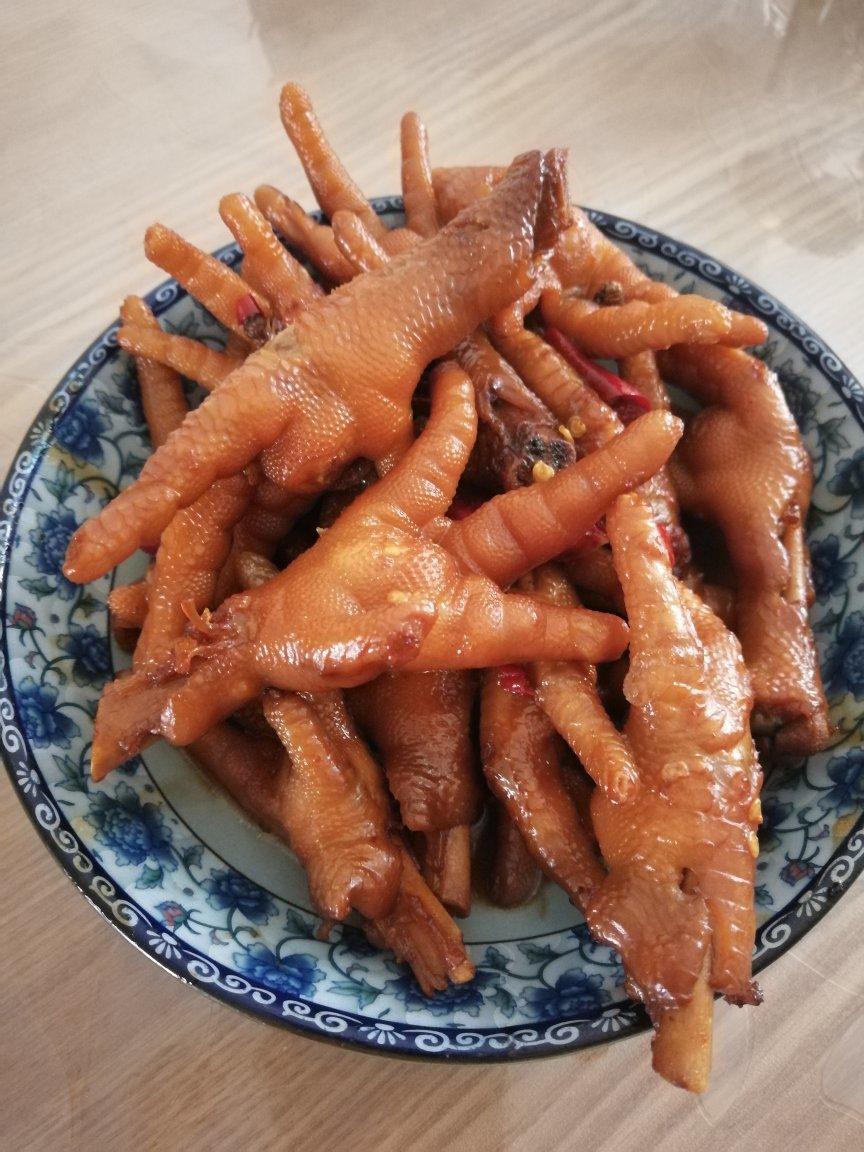 卤鸡爪