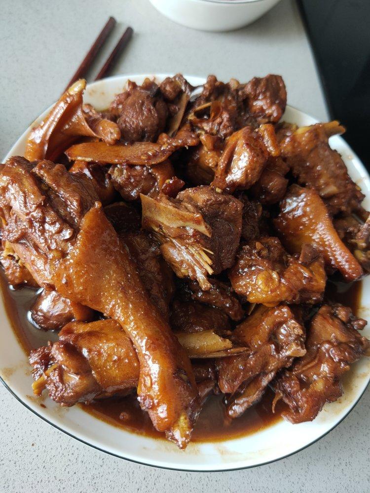 宏运ya做的超简单红烧鸭子