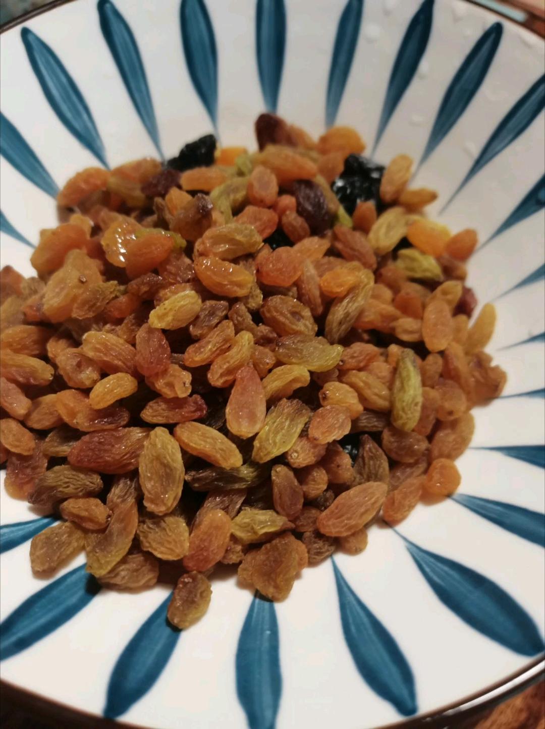 超简单一看就会de                             千层牛肉饼                             增加了烤箱版