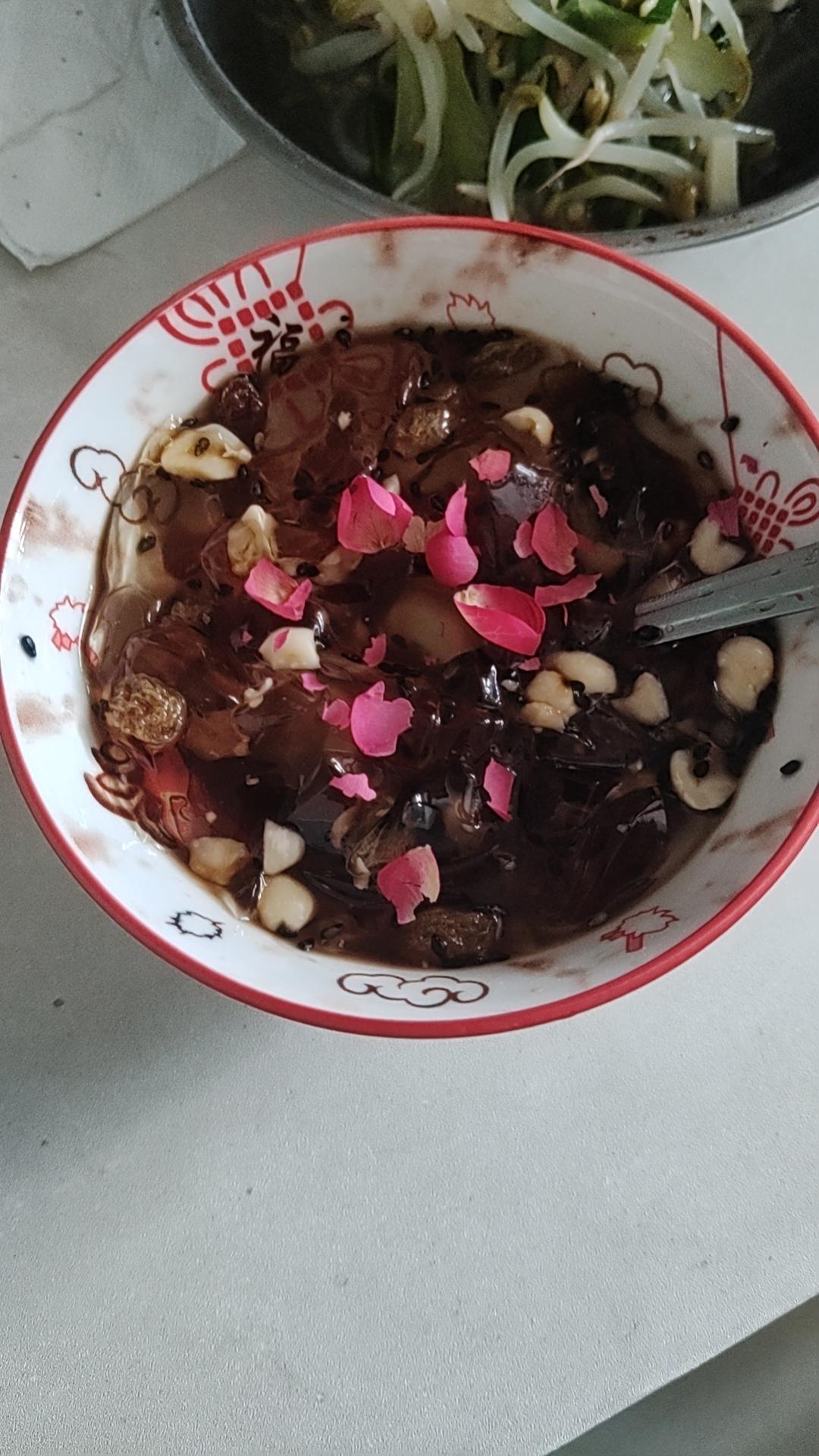 超好吃的红糖冰粉