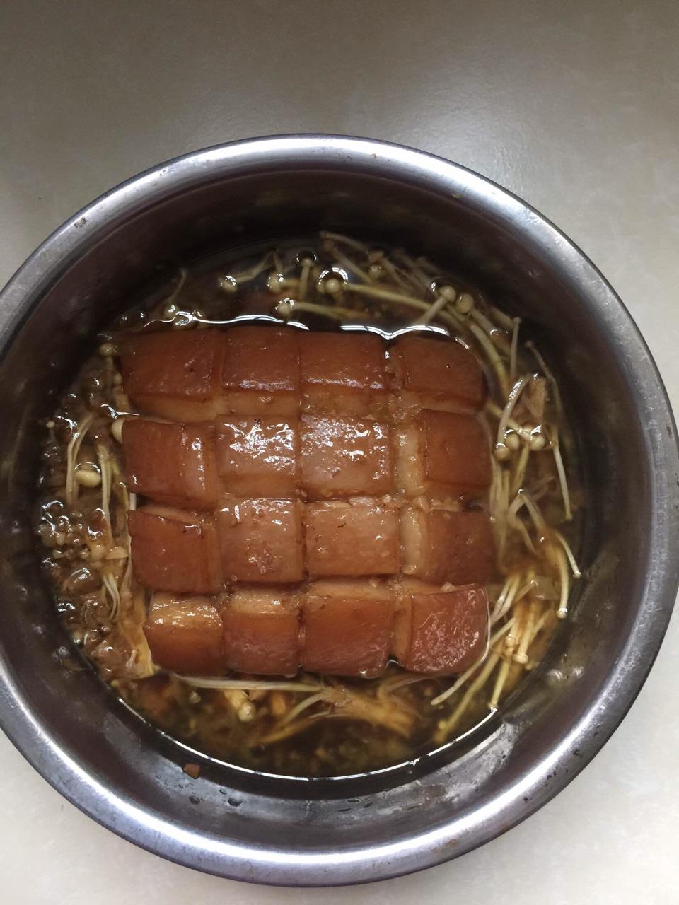 针菇东坡肉的做法