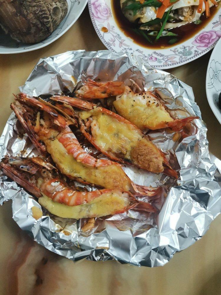 芝士焗大虎虾
