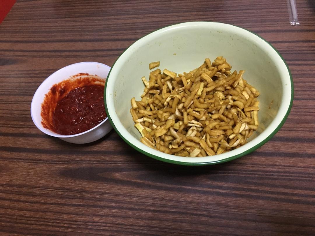 最高的料理秘诀学习笔记-韩式拌干白萝卜丝