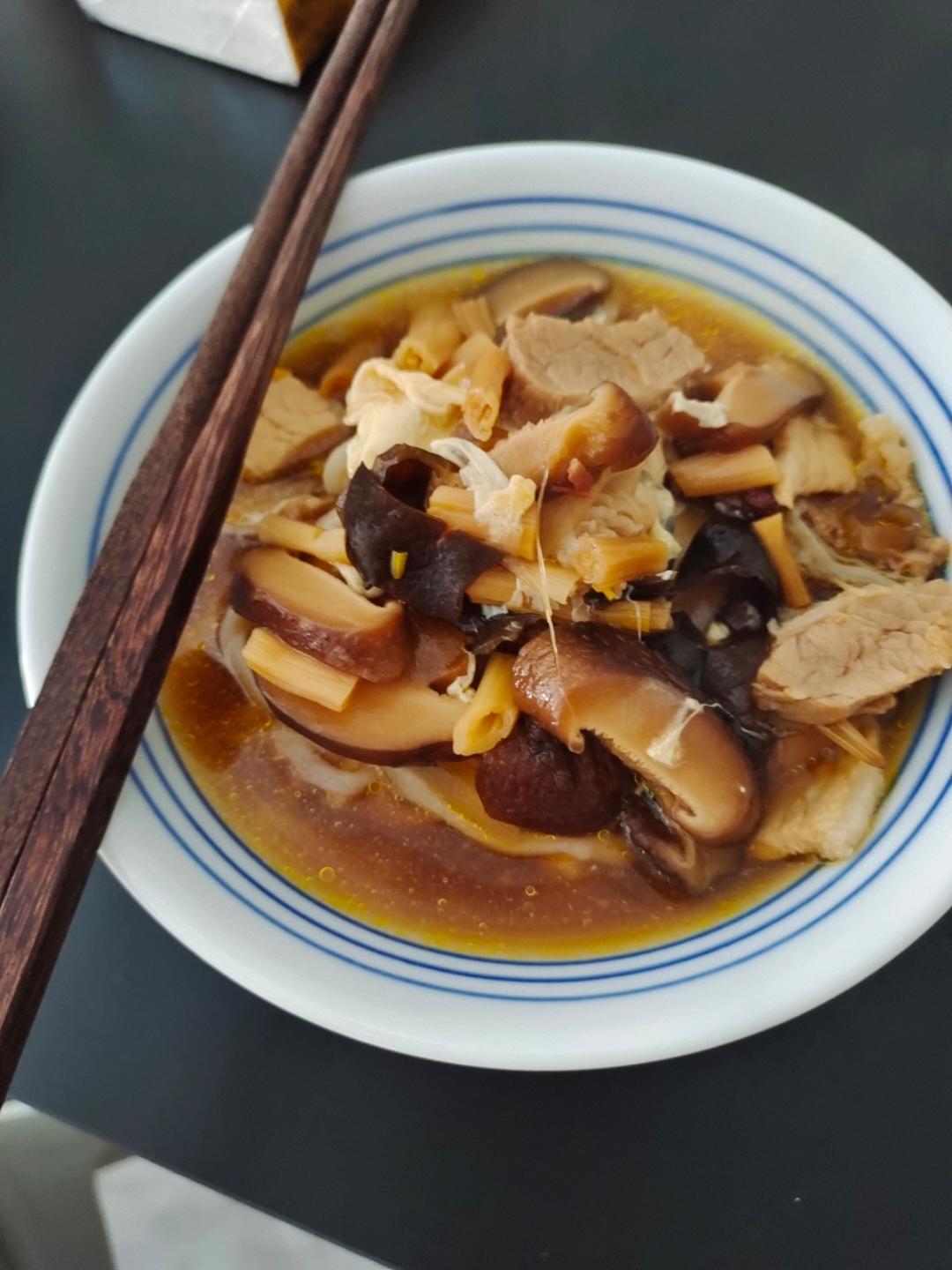 冬天吃的暖和的打卤面