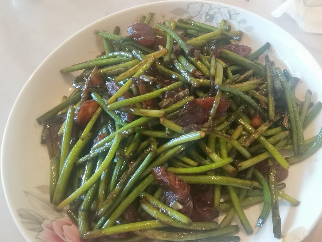 蒜薹炒腊肠