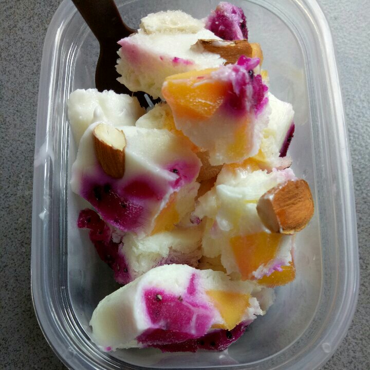 水果酸奶冻