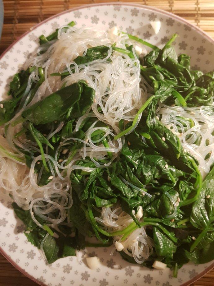 凉拌菠菜粉丝