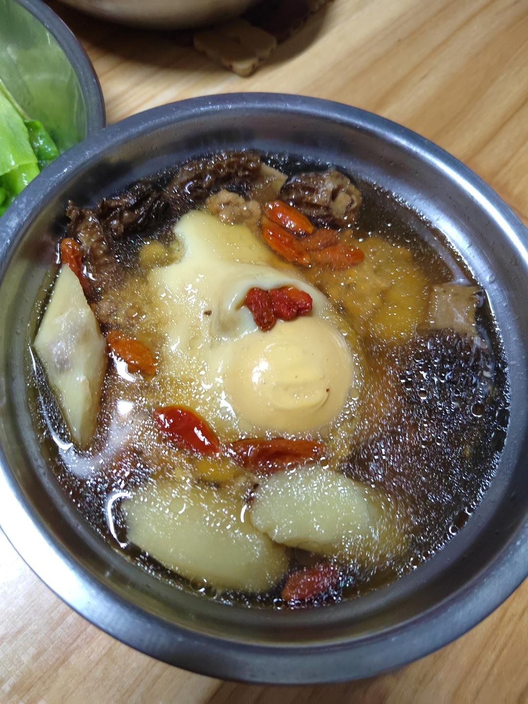 羊肚菌山药蒸蛋汤