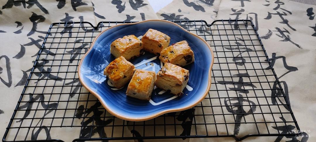 完美裂纹～百分百成功的超好吃奶香司康（禁止搬运）