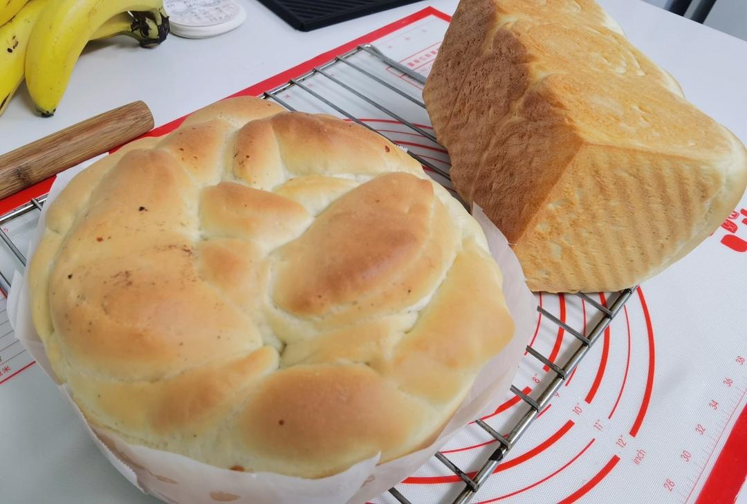 沙拉酱椰蓉花朵手撕面包B37