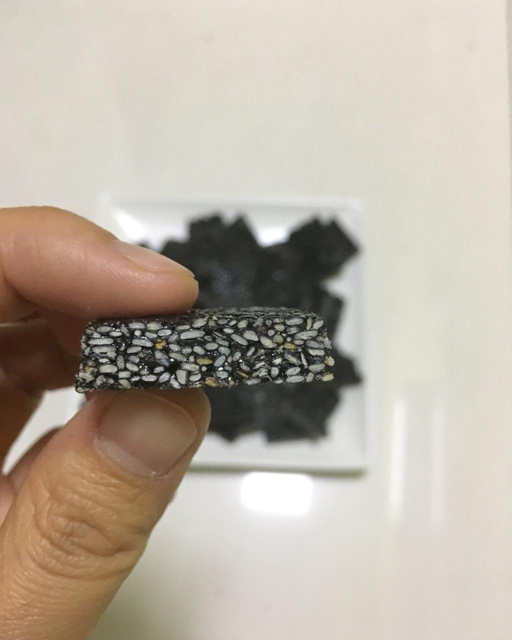 黑芝麻糖