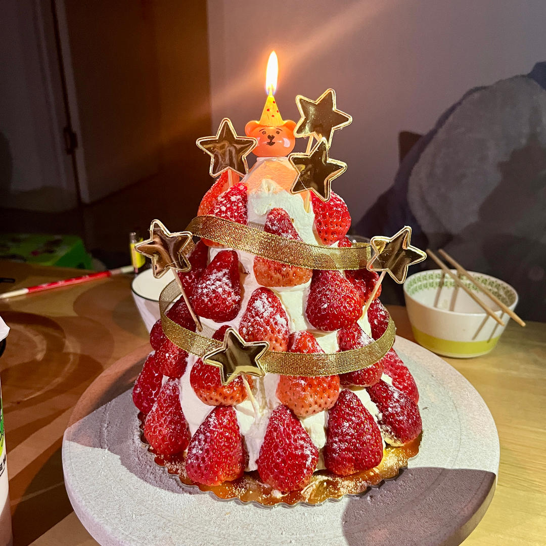 火热圣诞草莓塔