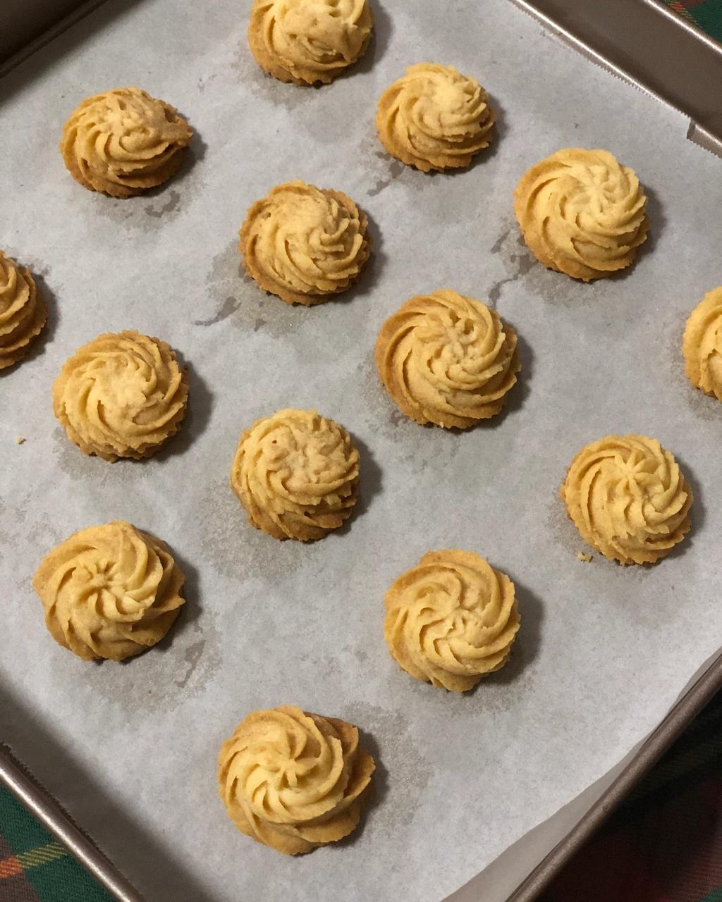 一抿即化酥到掉渣的珍妮曲奇云顶小花/烘焙视频饼干篇1