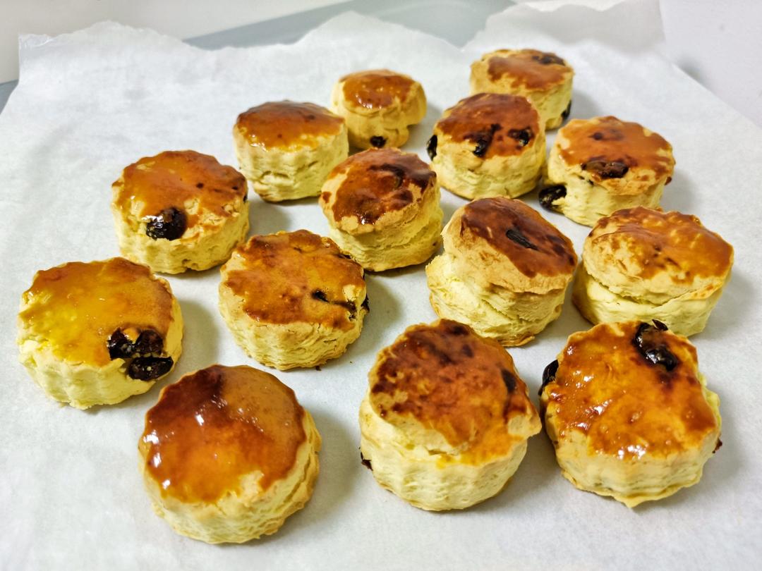 不用醒面，一次成功的葡萄干司康，好吃到爆