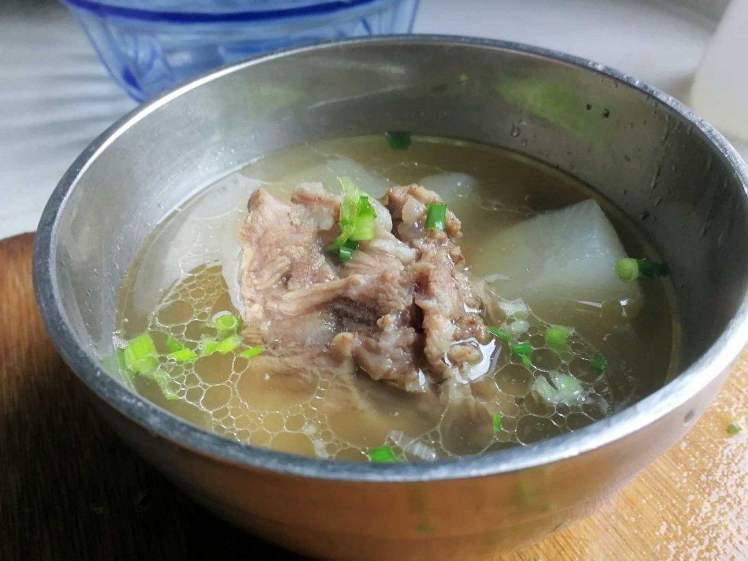 冬日御寒羊肉汤