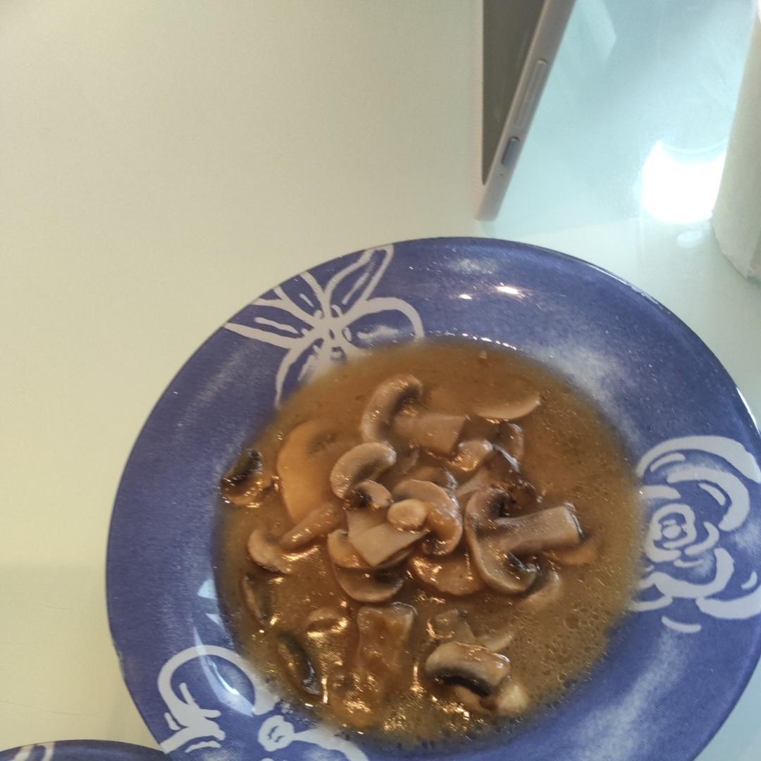 香菇这样炒比肉都好吃😋素炒香菇