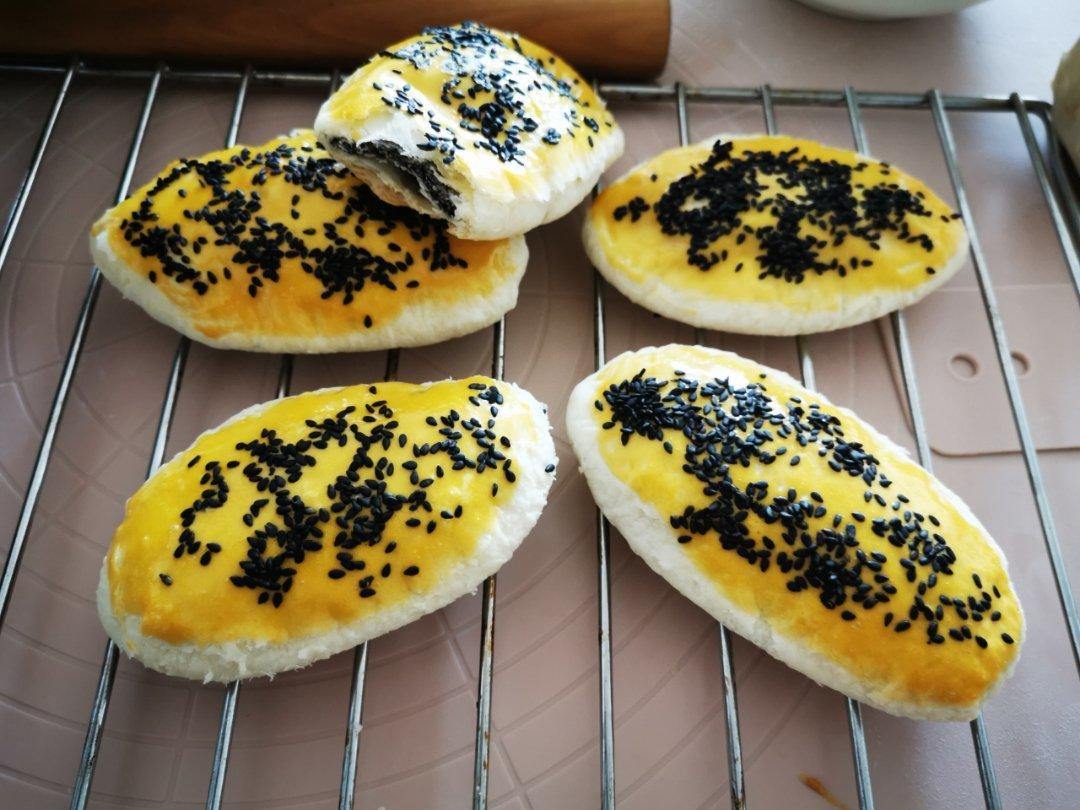 芝麻椒盐牛舌饼（北京小吃）