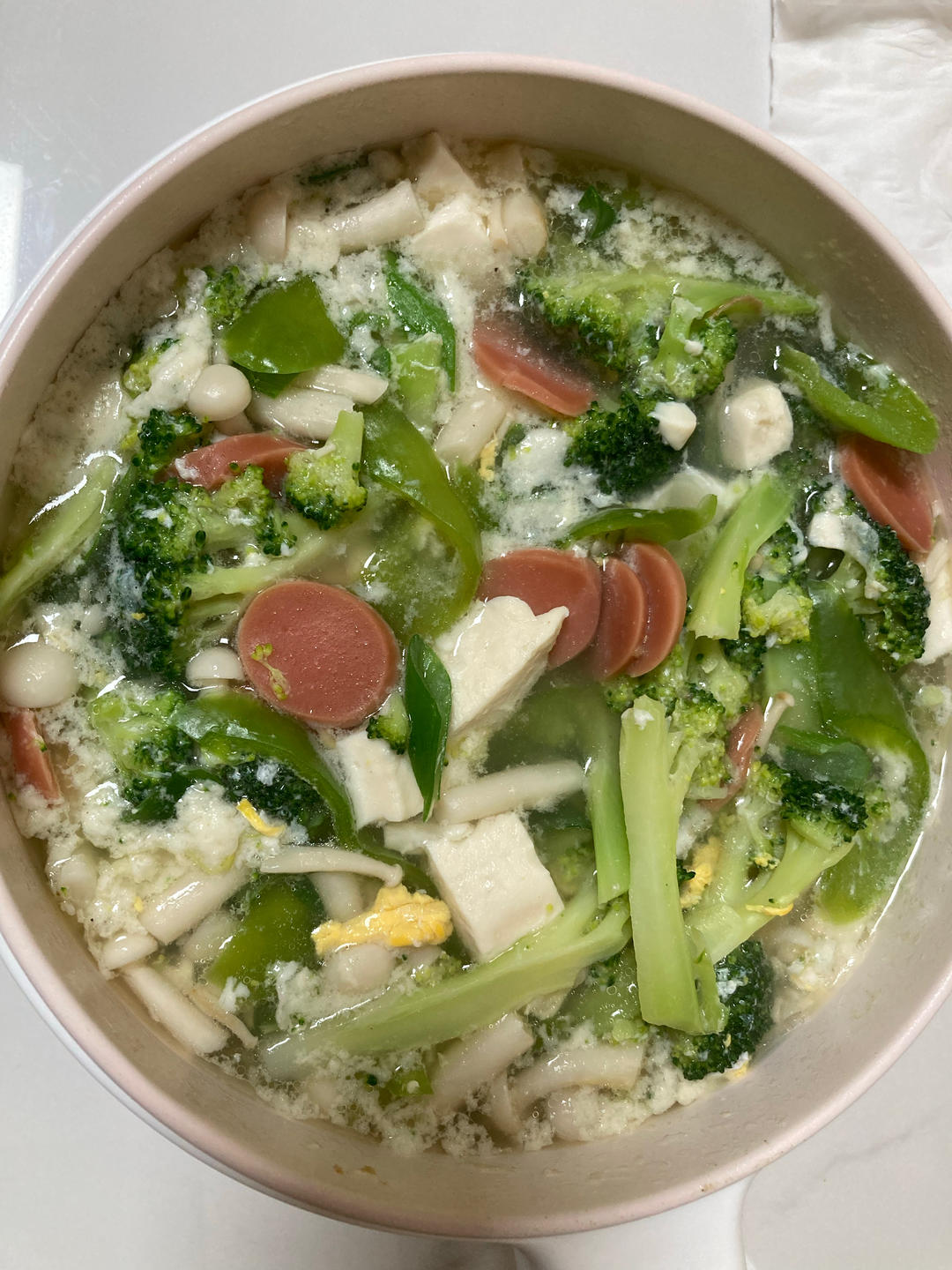 豆腐鲜虾菇菌汤