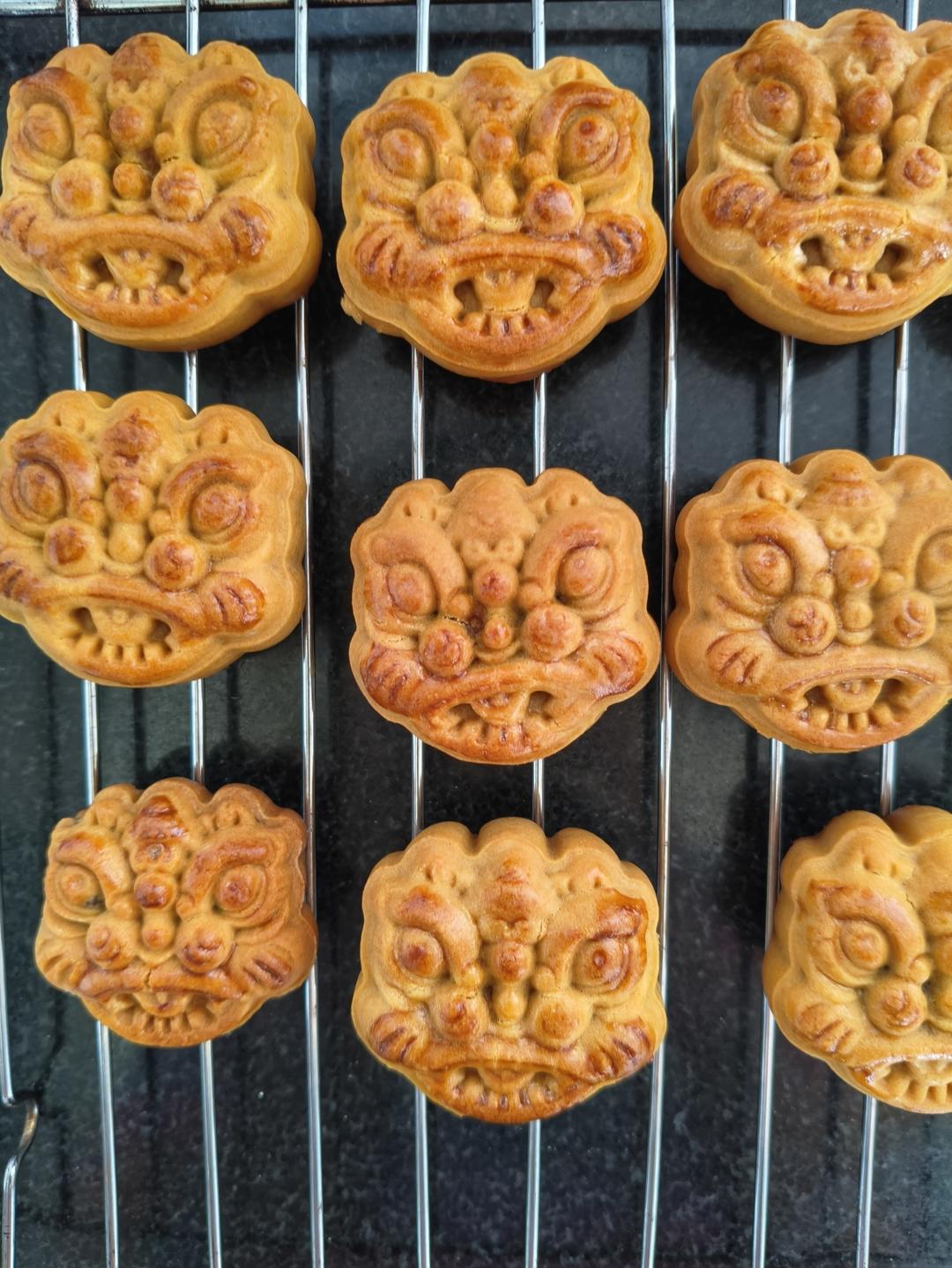 广式莲蓉蛋黄月饼/久吃不厌的经典组合