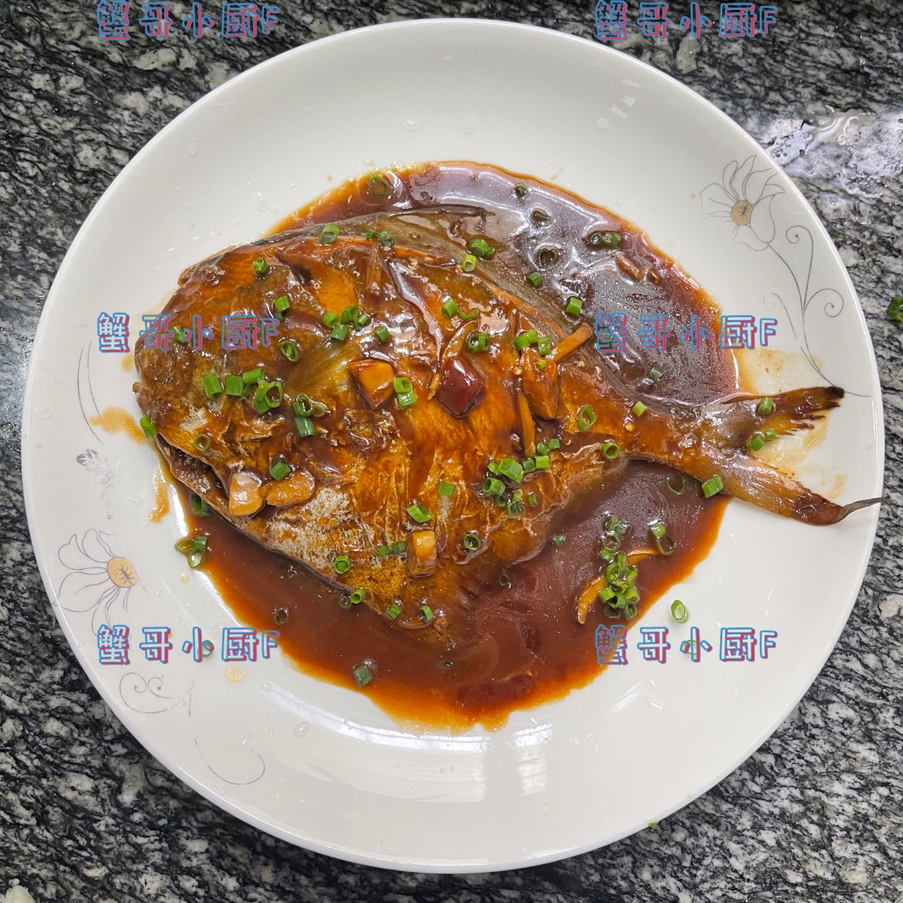 宁波家常菜，带有糖醋味的红烧鲳鱼的做法