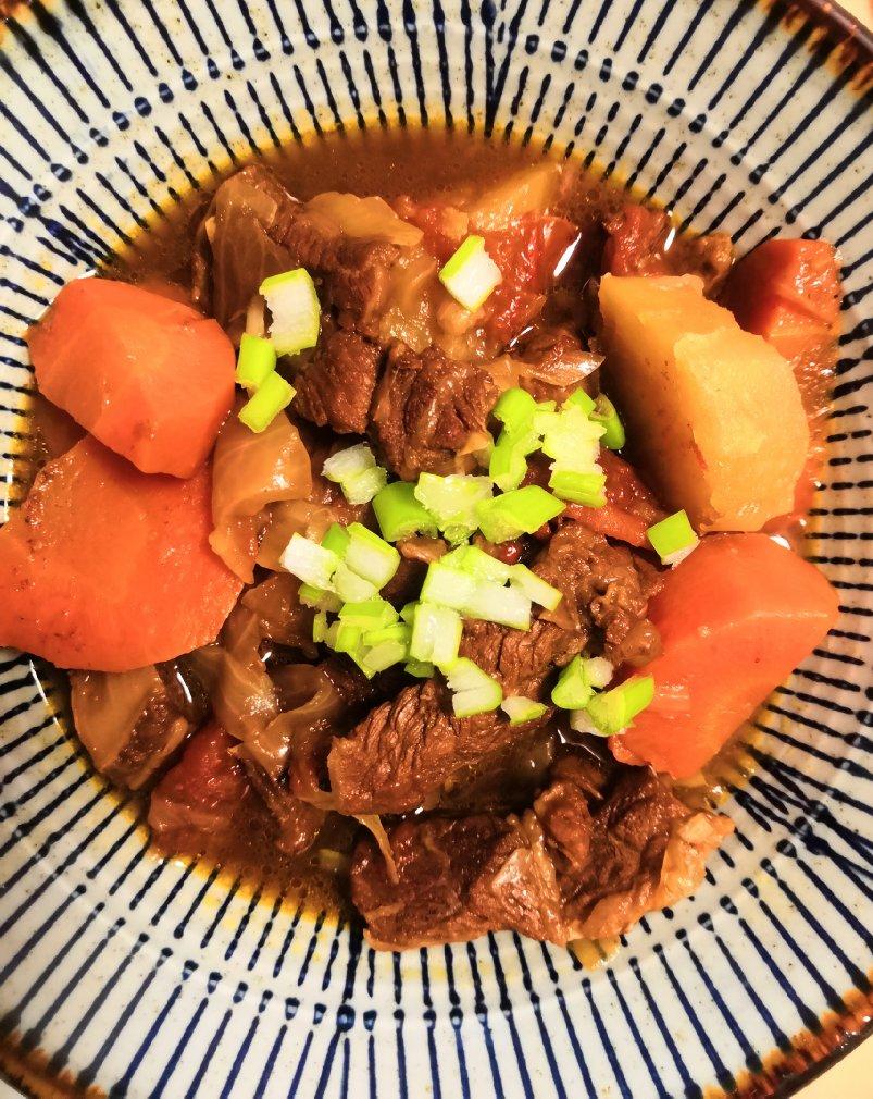 番茄土豆炖牛腩