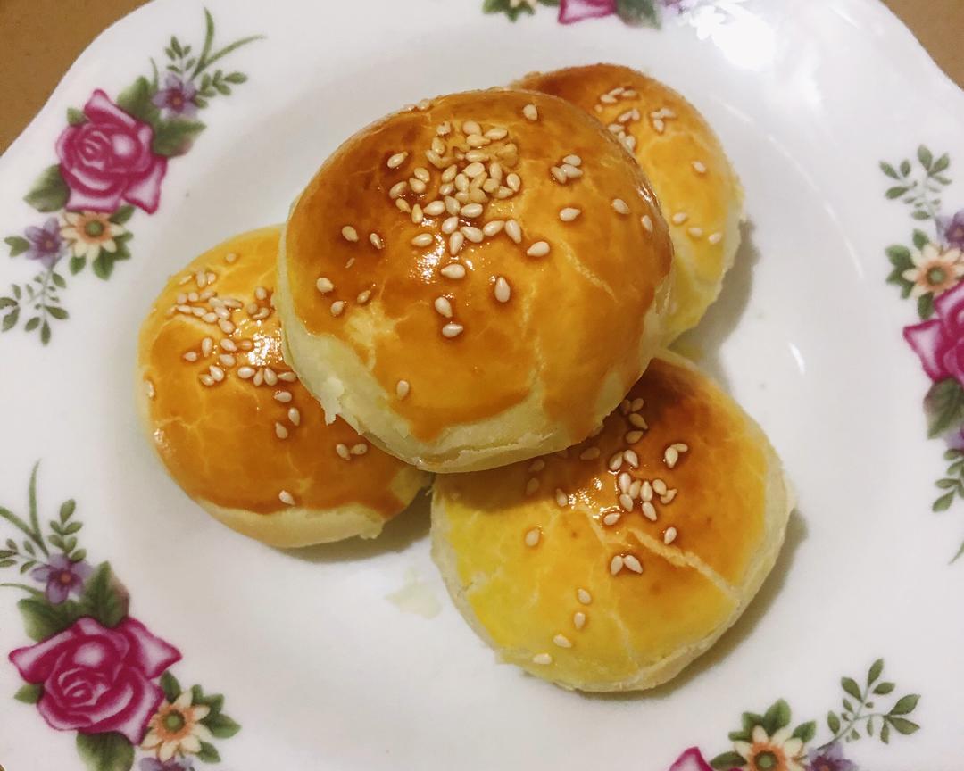 奶香蛋黄酥（黄油版）的做法
