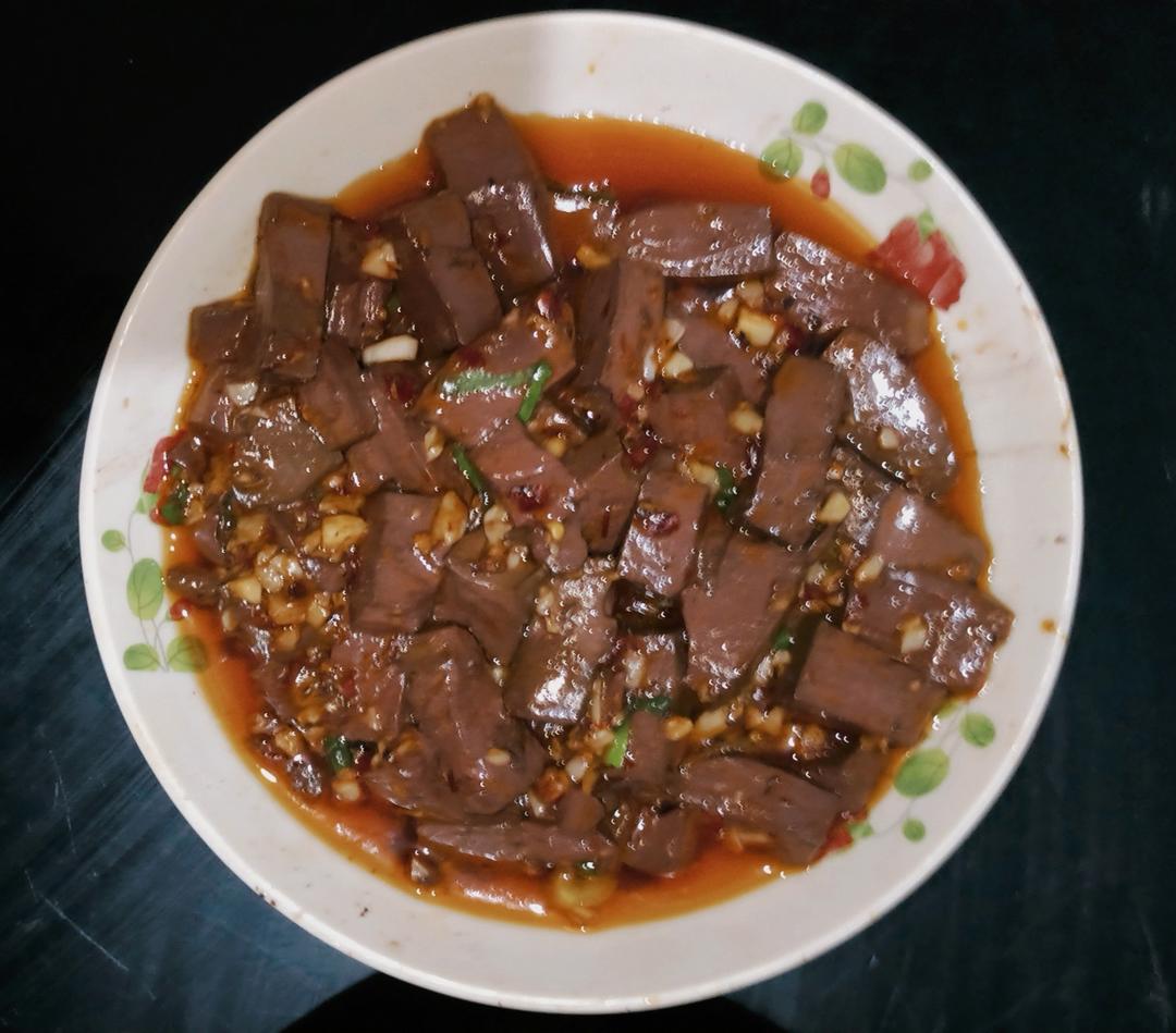 特下饭，配方简单的蒜蓉鸭血