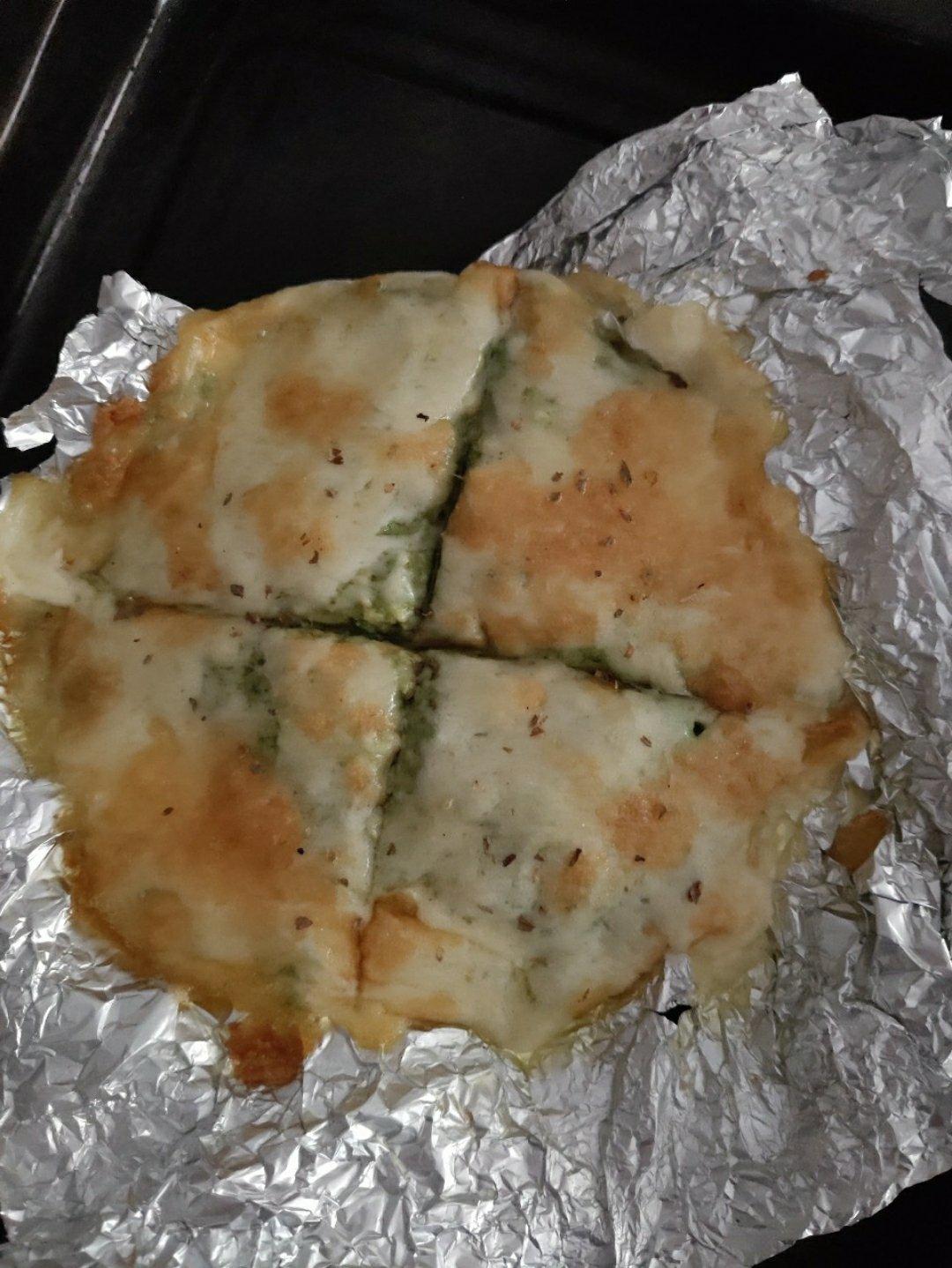 生酮牛油果披萨