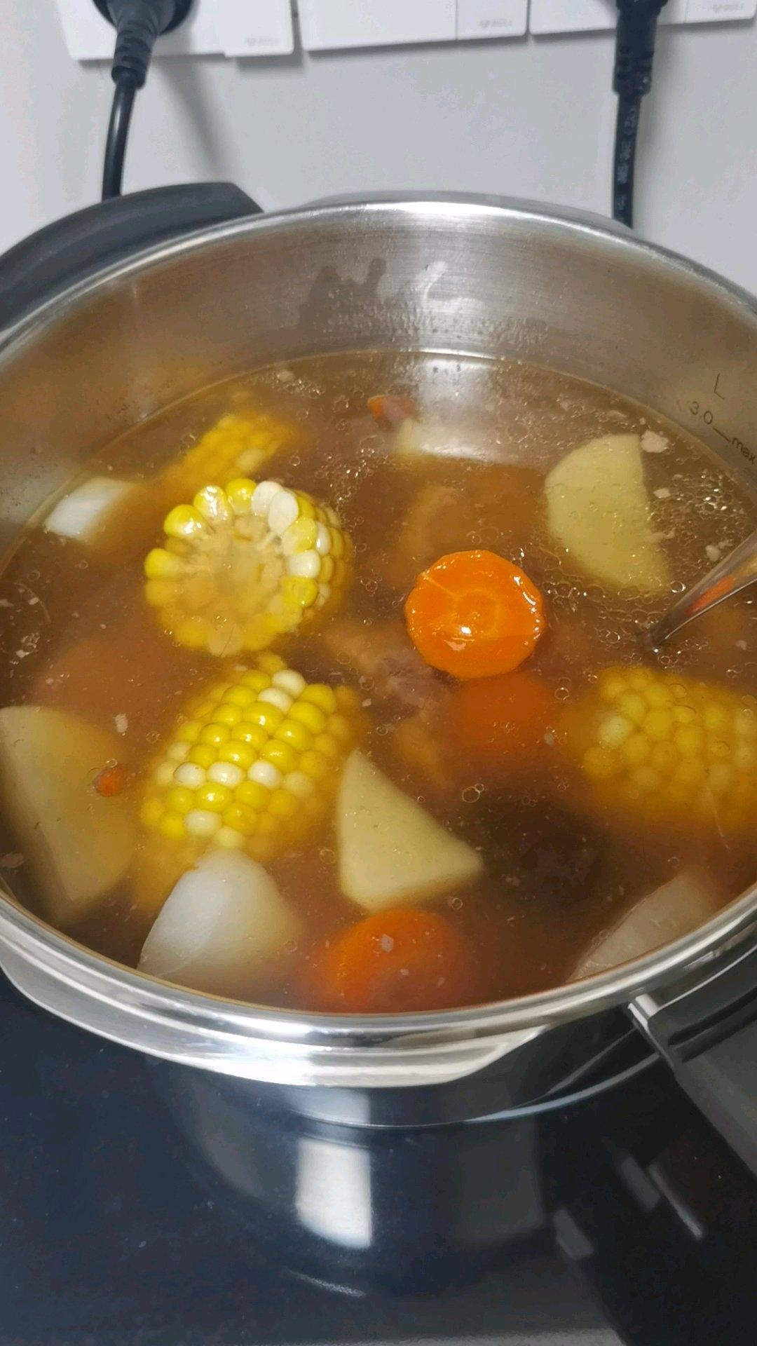 潮汕牛肉火锅汤底和涮肉